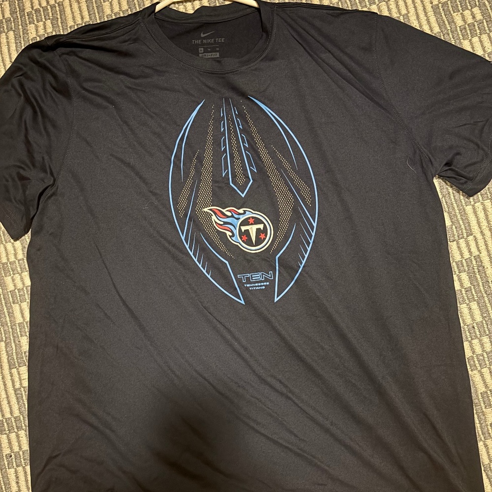 Tennessee Titans Nike Dri Fit T shirt